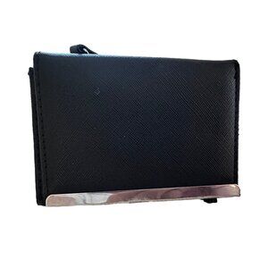 🌸3/$15🌸 Black Rectangle Wallet with Silver Edge Closure